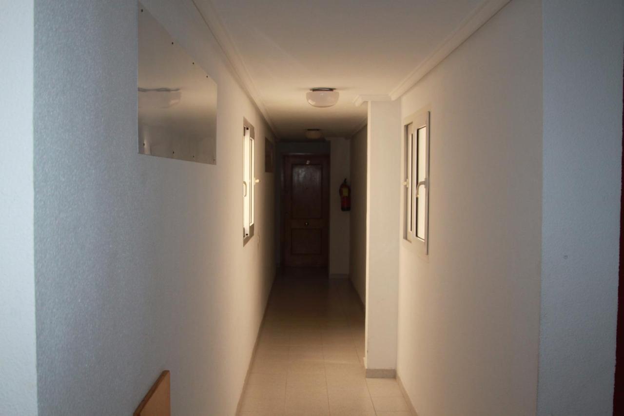 Ferienwohnung Apartamento Urbano Arregui Torrevieja Exterior foto